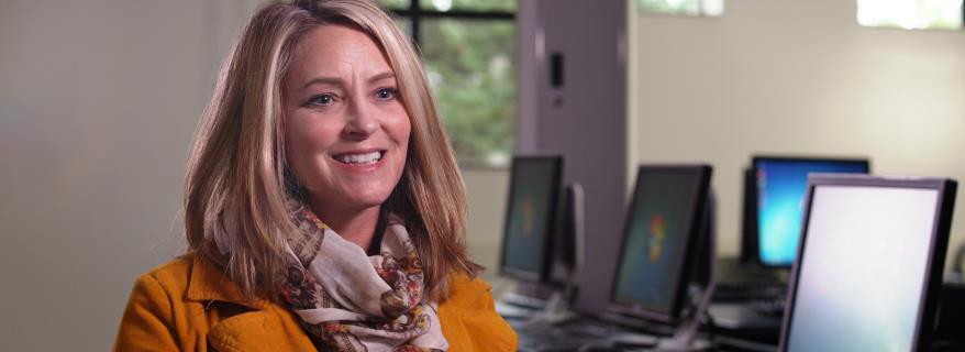 Female student in computer lab